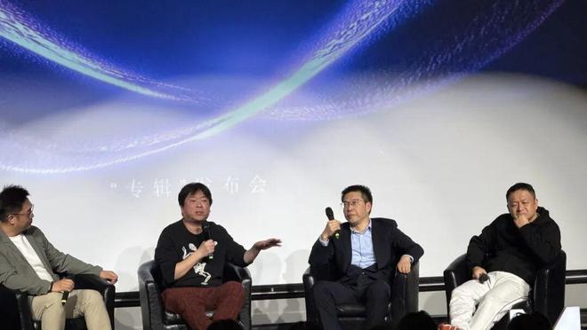 高晓松和周亚辉吵起来了:AI音乐是灵魂独白还是技术合奏?(2) 高晓松和周亚辉吵起来了:AI音乐是灵魂独白还是技术合奏?(2)