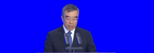 2025华为营收超8800亿，却被称“再入寒冬”？(1)