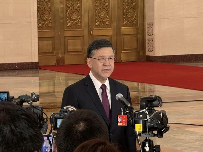 科技部部长阴和俊:要加强集成电路、人工智能等领域科技攻关(1) 科技部部长阴和俊:要加强集成电路、人工智能等领域科技攻关(1)